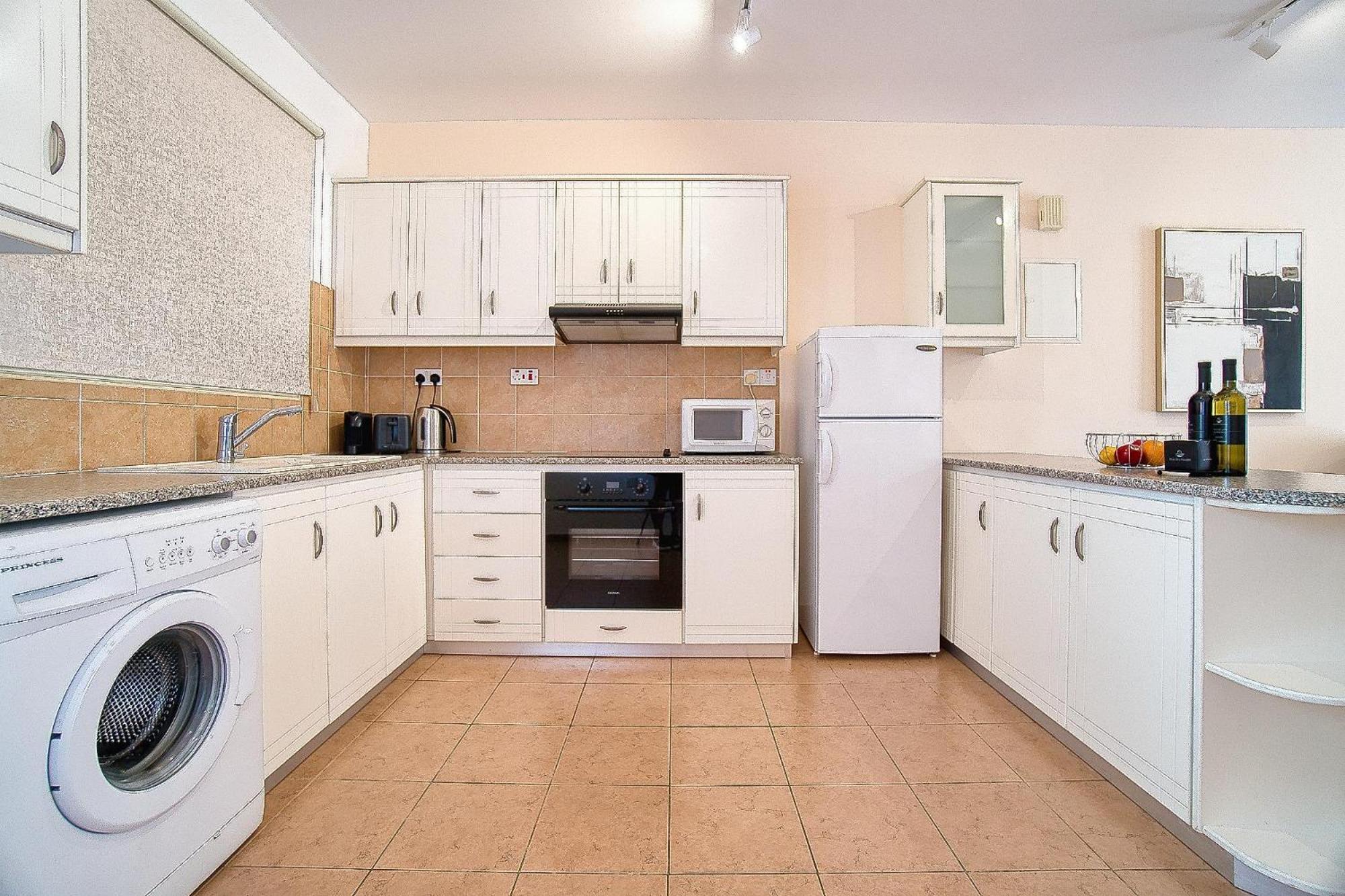 Royal Seacrest F G6 Apartment Paphos Exterior photo