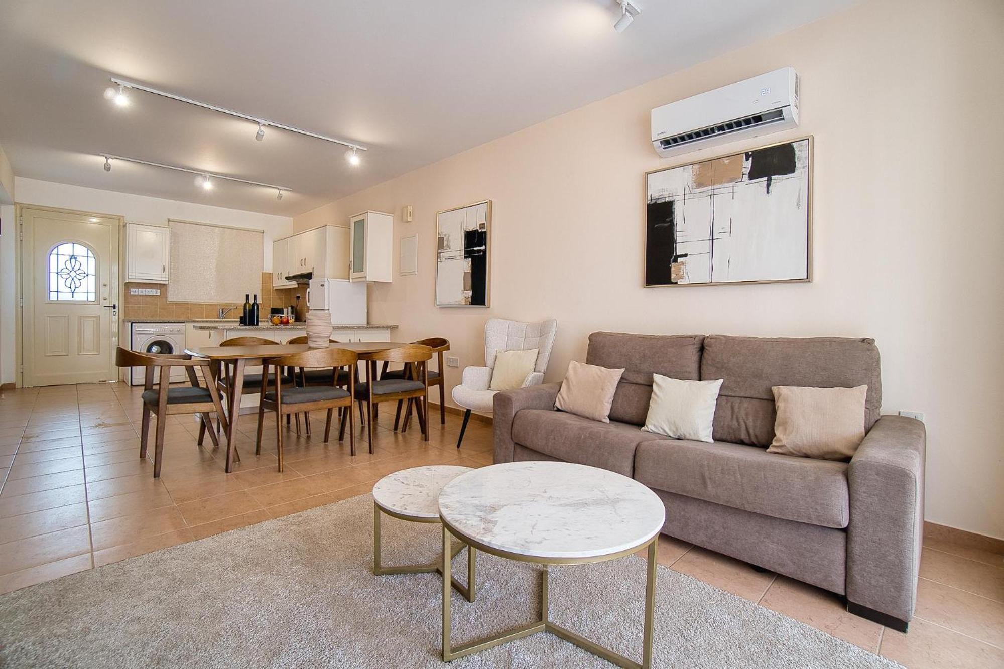 Royal Seacrest F G6 Apartment Paphos Exterior photo